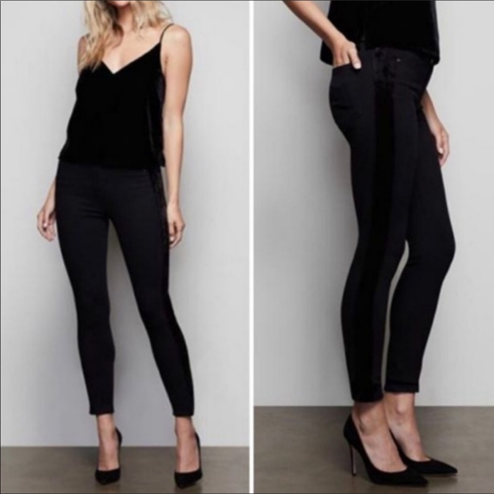 NWOT Good American Good Legs Skinny Jean with Black Velour Side Stripe sz 2/26